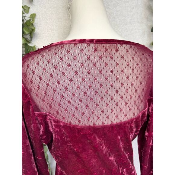 Altar'd State Maroon Sheer Back Long Sleeve Velour Bodysuit Blouse Large - Picture 4 of 10